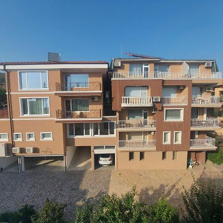 Guest House Rona - Free Parking And Sea View Sveti Vlas Εξωτερικό φωτογραφία
