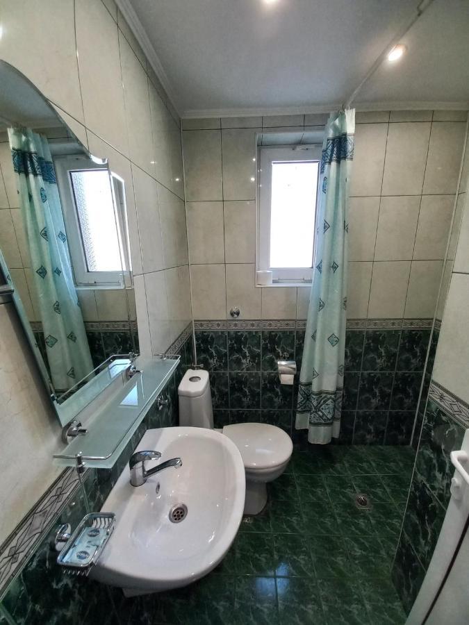 Guest House Rona - Free Parking And Sea View Sveti Vlas Εξωτερικό φωτογραφία