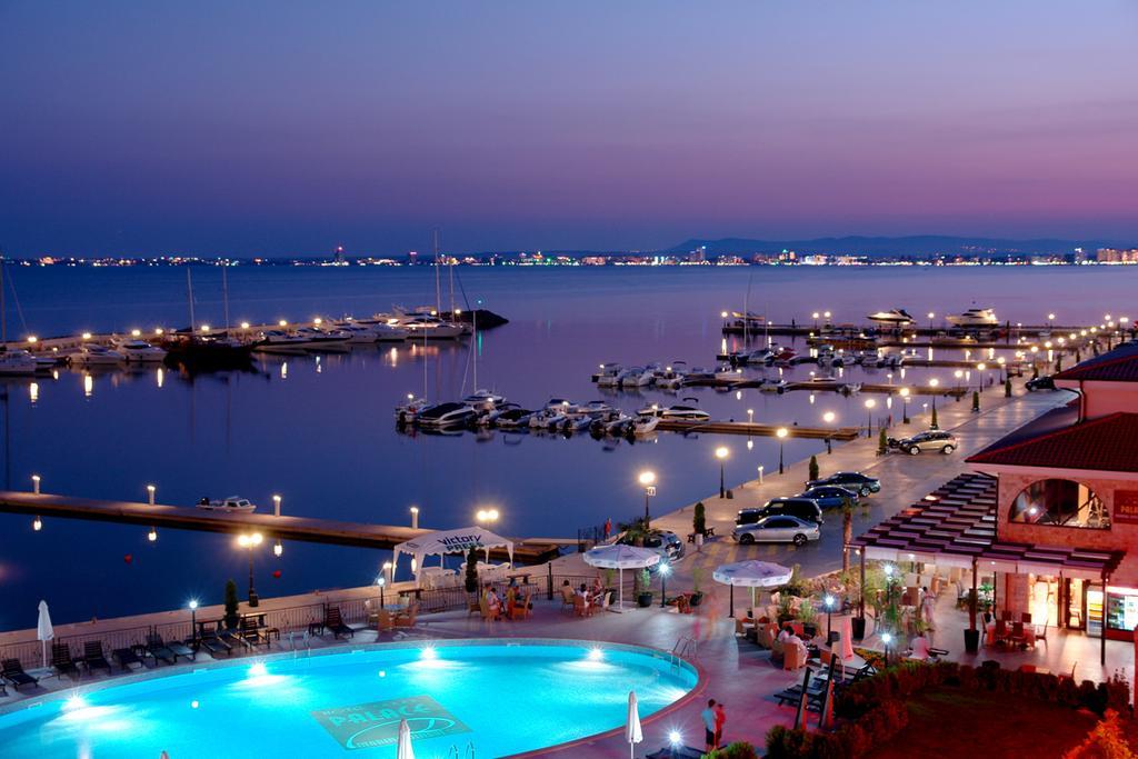 Guest House Rona - Free Parking And Sea View Sveti Vlas Εξωτερικό φωτογραφία