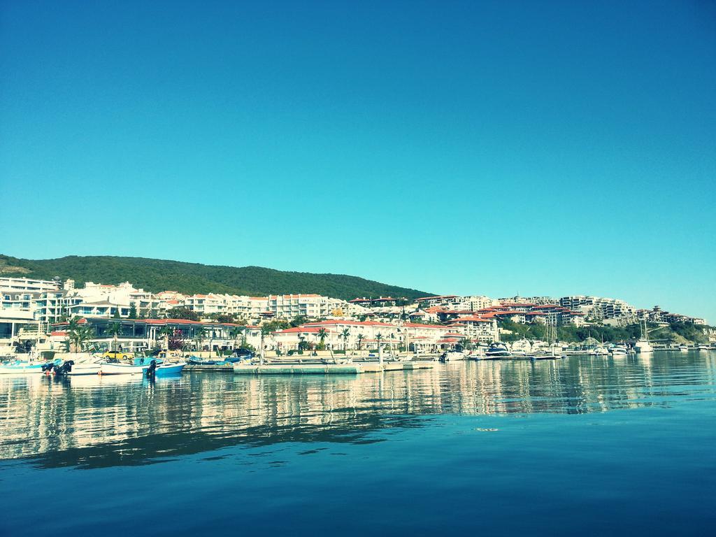 Guest House Rona - Free Parking And Sea View Sveti Vlas Εξωτερικό φωτογραφία